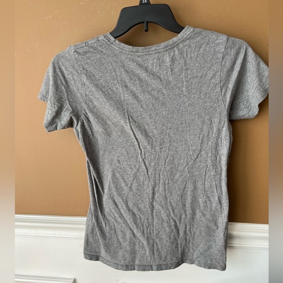 Patagonia Women’s Gray Graphic Short Sleeve T-Shirt Size Small - Picture 4 of 7